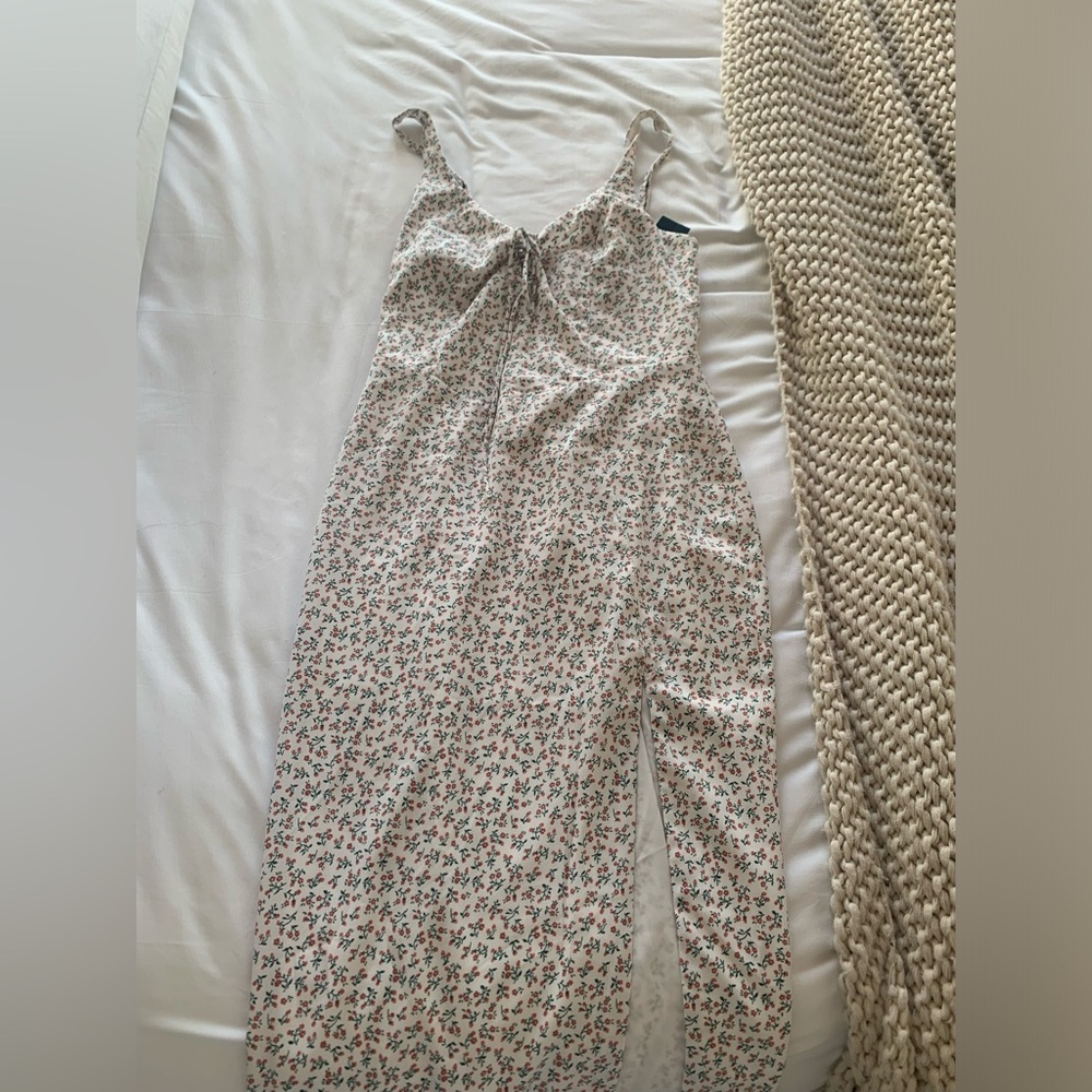 NEW Abercrombie Midi Floral Dress